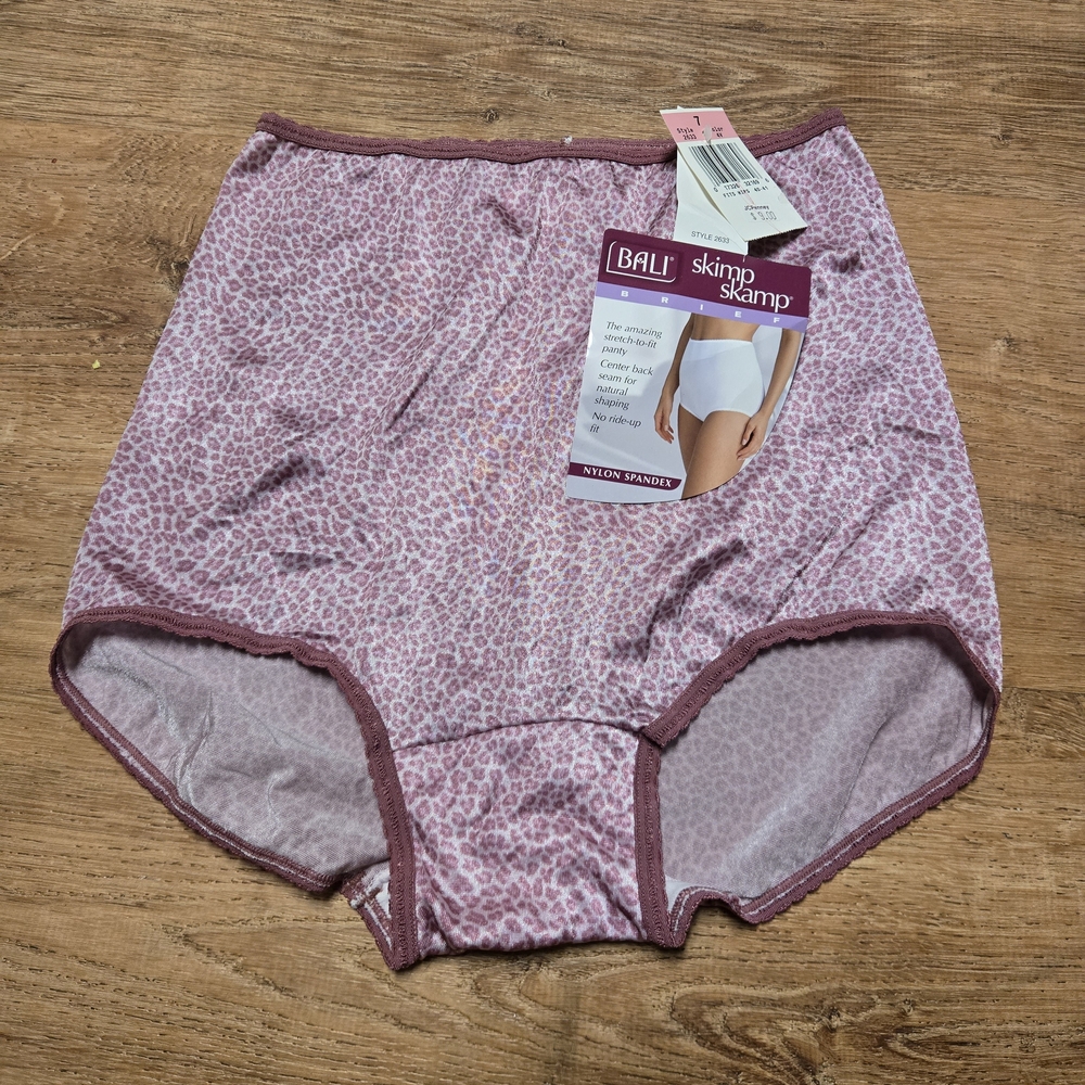 NWT!! Vintage Bali Skimp Skamp Pink Leopard Print Briefs Size 7 Granny Panties